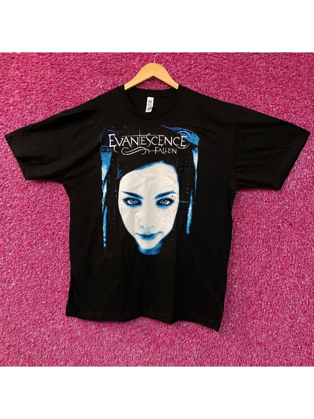 Evanescence Fallen Album Cover Alt-Rock Band T-Shirt XL